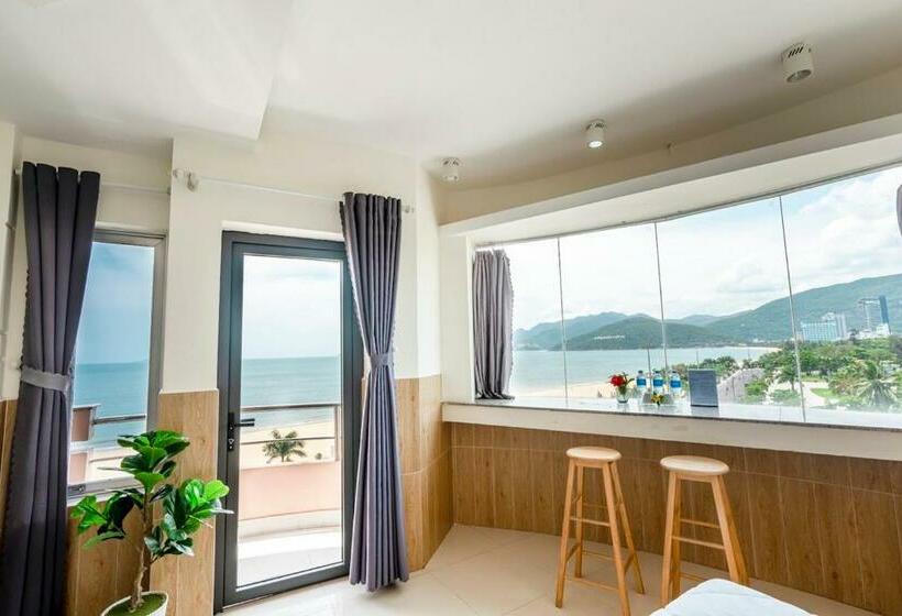 Standard Fyrbäddsrum Havsutsikt, Thien Hai