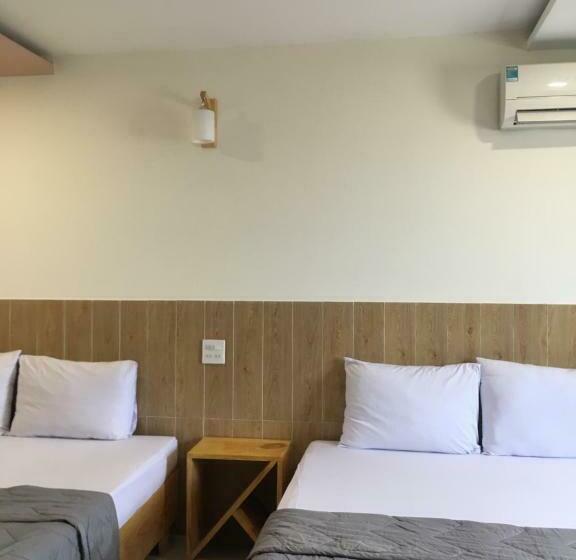 Standard Fyrbäddsrum Havsutsikt, Thien Hai