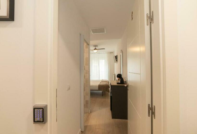 スーペリアールーム, Hostal Puente De Hierro