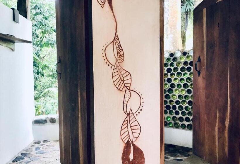 חדר סטנדרט נוף לגינה, Sattva Land