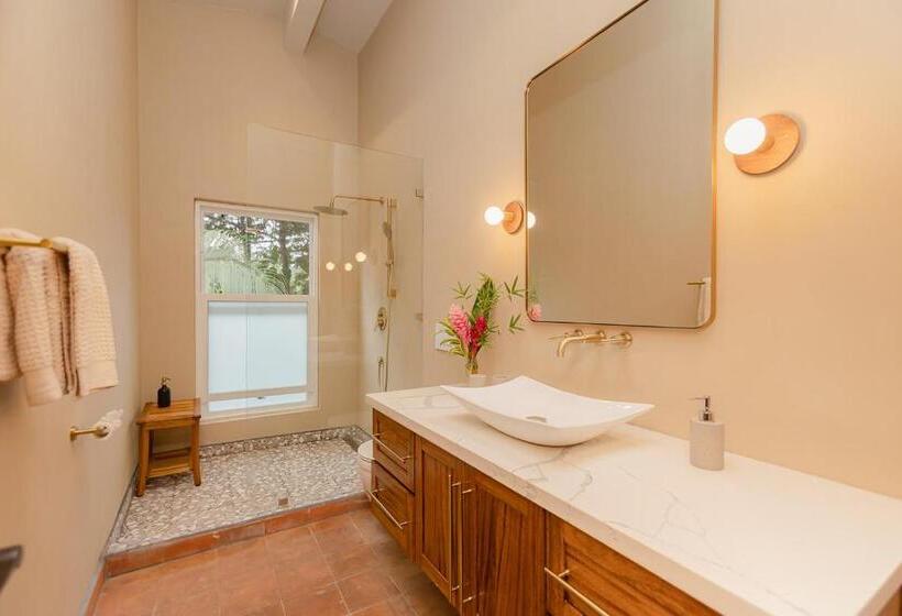 בית, 3 חדרי שינה, Sattva Land