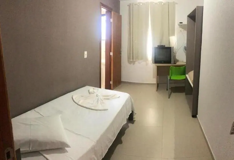 Chambre Standard Individuelle, Bless