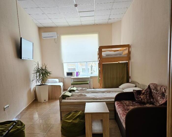 تختخواب در اتاق مشترک, Coin Apartments & Poshtel