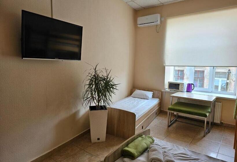 تختخواب در اتاق مشترک, Coin Apartments & Poshtel