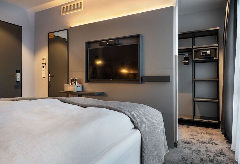 חדר סופריור, Holiday Inn   The Niu, Charly Frankfurt City, An Ihg