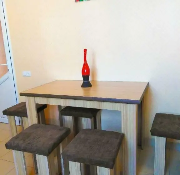 اتاق لوکس, Rest Guest House