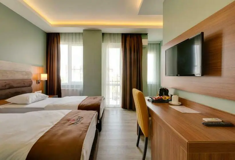 اتاق استاندارد, Point Inn
