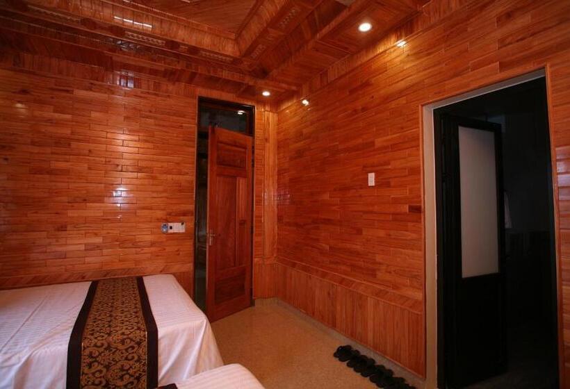 اتاق لوکس, Sky