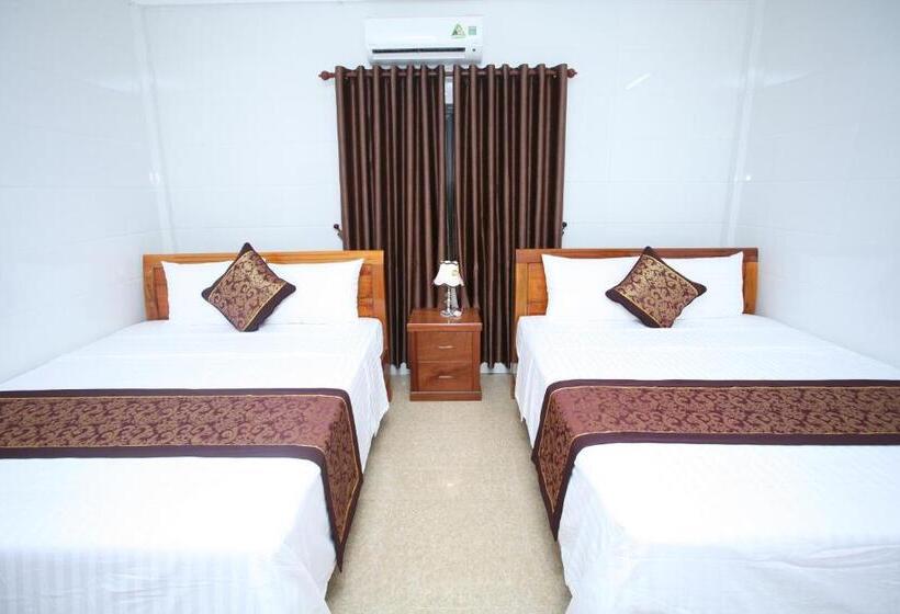 اتاق سوپریور با چشم‌انداز باغ, Sky