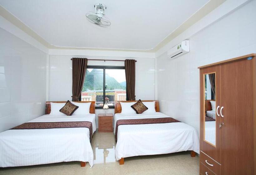 اتاق سوپریور با چشم‌انداز کوهستان, Sky