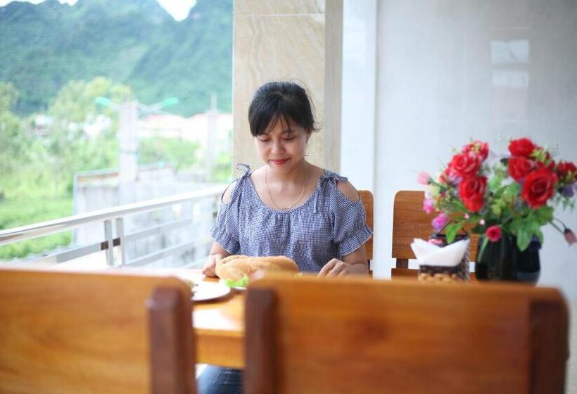 اتاق سوپریور با چشم‌انداز کوهستان, Sky