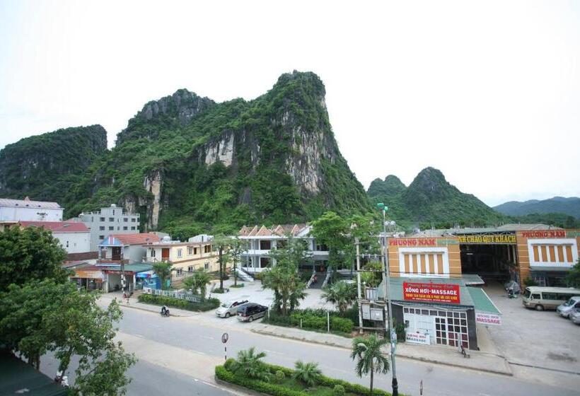 اتاق سوپریور با چشم‌انداز کوهستان, Sky