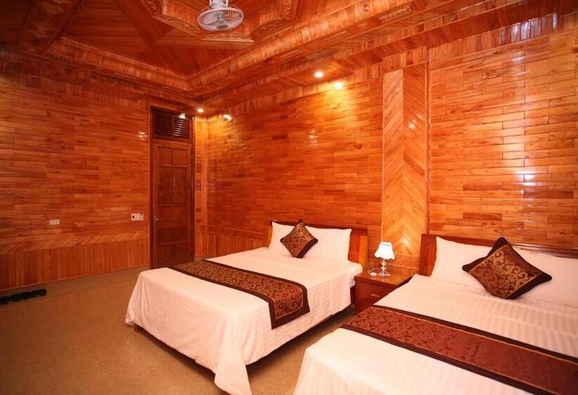 اتاق لوکس با چشم‌انداز باغ, Sky