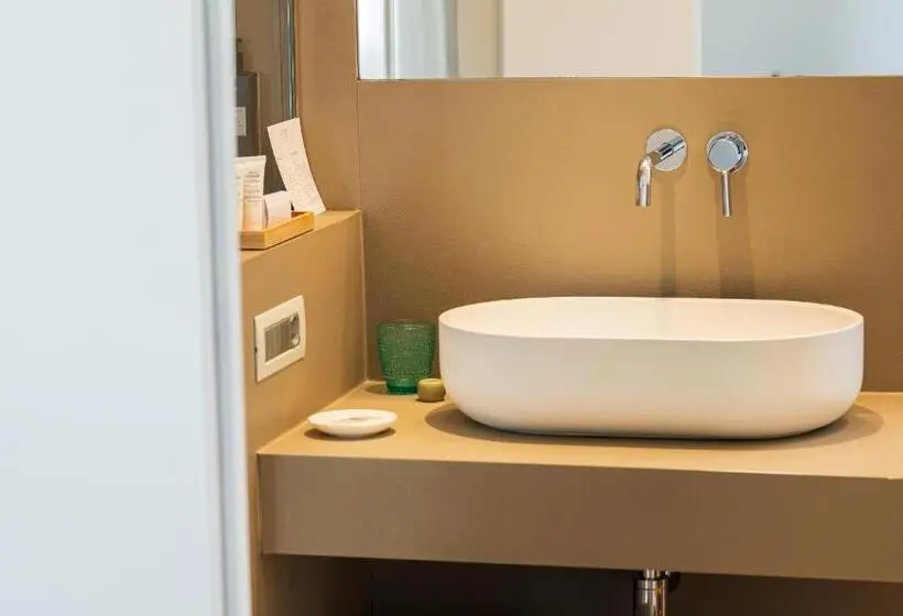 プールビュースタンダードルーム, Unìco Boutique Hotel D Arte