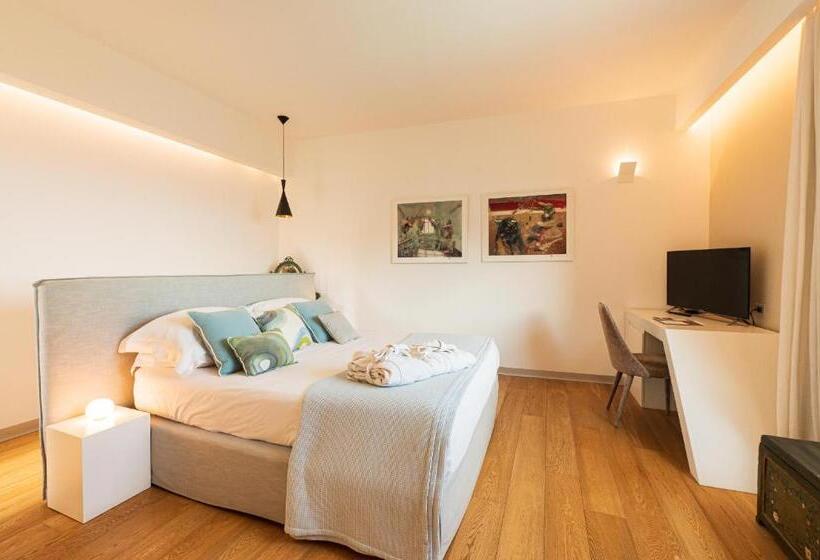 חדר סטנדרט נוף לבריכה, Unìco Boutique Hotel D Arte