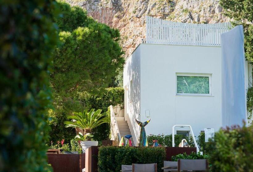اتاق استاندارد با چشم‌انداز استخر, Unìco Boutique Hotel D Arte