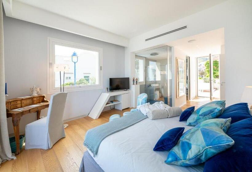 סוויטת ג'וניור, Unìco Boutique Hotel D Arte