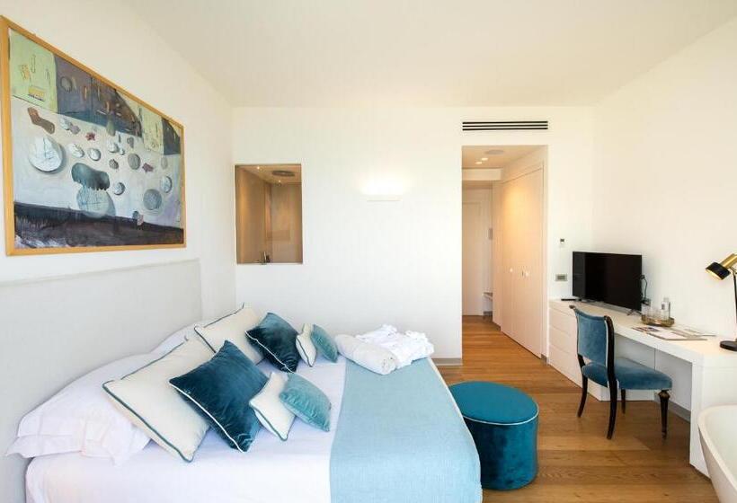اتاق لوکس با بالکن, Unìco Boutique Hotel D Arte
