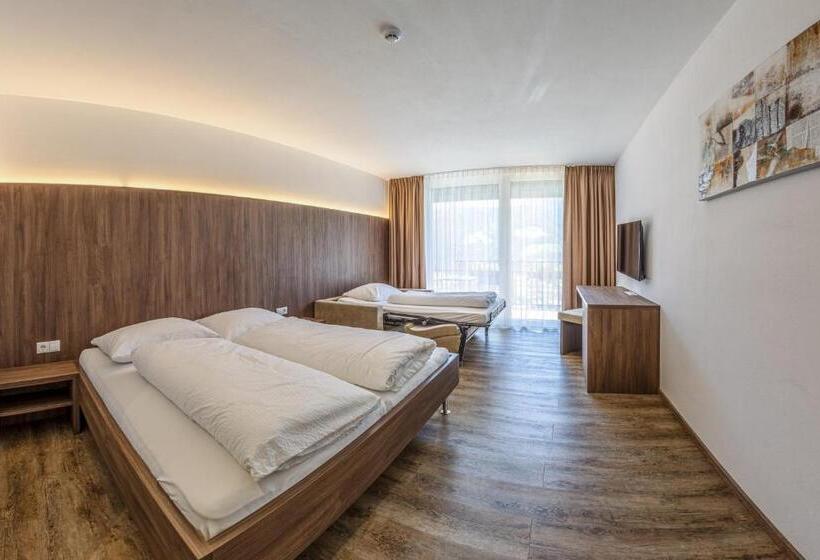 带阳台的豪华间, Gasthof Falkenstein