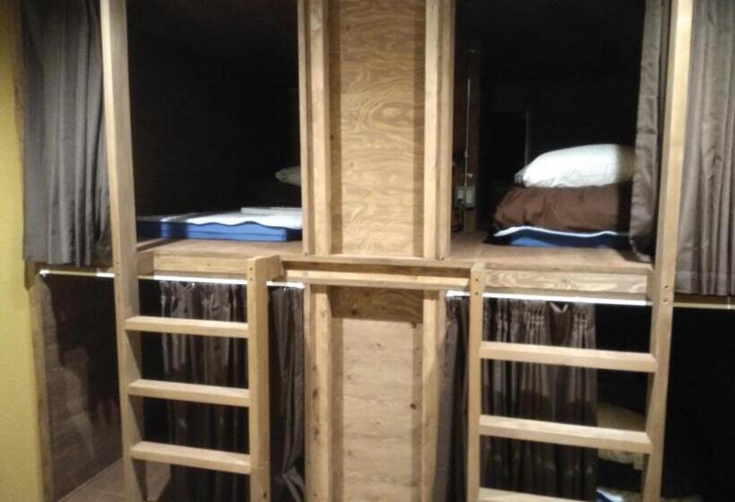 تختخواب در اتاق مشترک, Mori No Guest House Hostel
