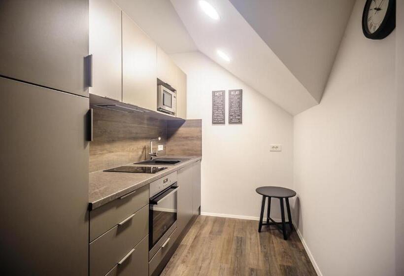 آپارتمان لوکس 1 خوابه, Apartments Villa Tatiana