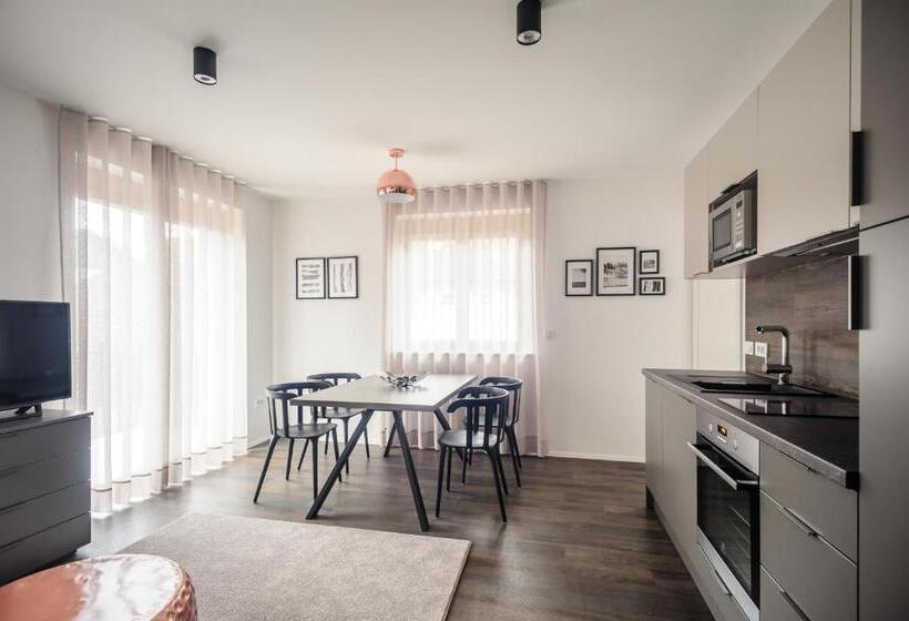 آپارتمان 2 خوابه, Apartments Villa Tatiana