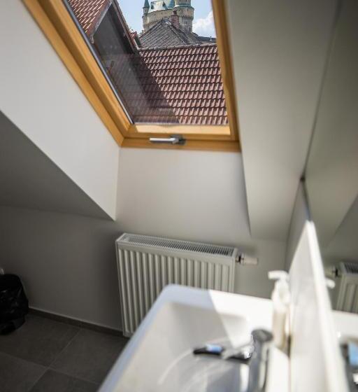 标准工作室, Ubytovanie Alej Bojnice