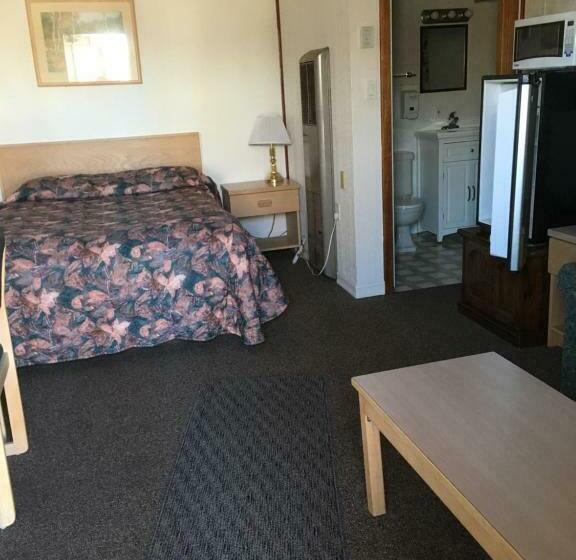 חדר דלוקס, Winkys Motel