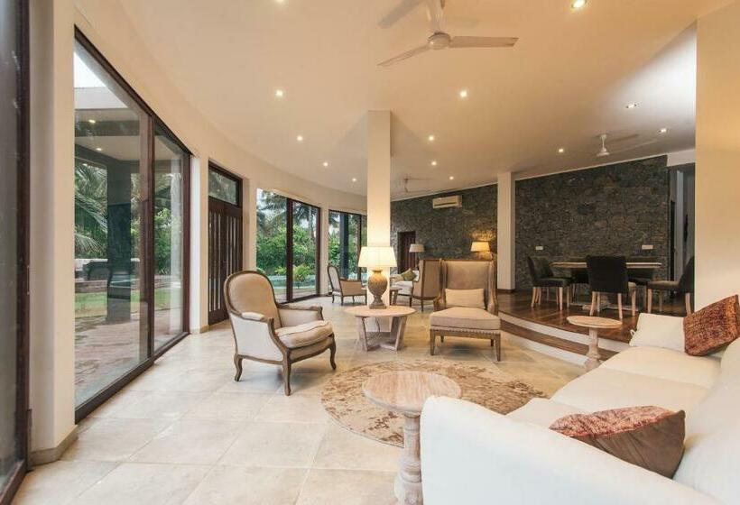 Vil·la 1 Dormitori amb piscina, Villa Thuya