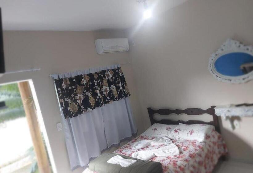 이코노미 싱글 룸, Encantu's Flats