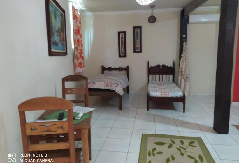 디럭스 패밀리 룸, Encantu's Flats