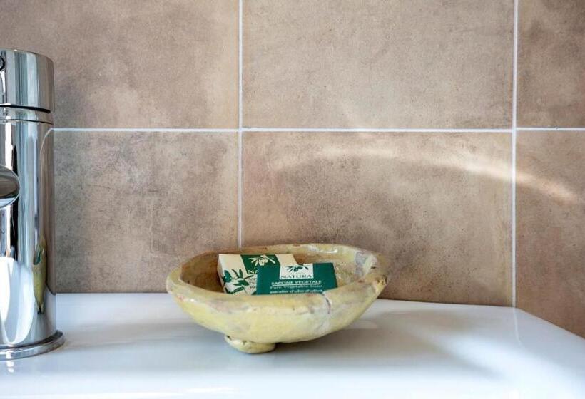 带大床的豪华间, Agriturismo Villa Cavallini