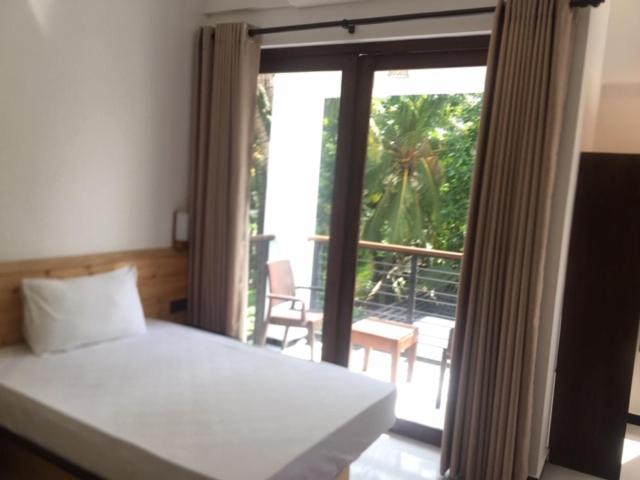 חדר סטנדרט לשלושה עם נוף לבריכה, Bella Vista