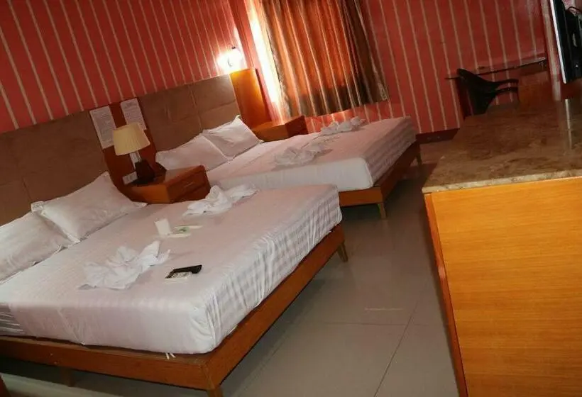 اتاق خانوادگی, Jeamco Royal Hotel General Santos
