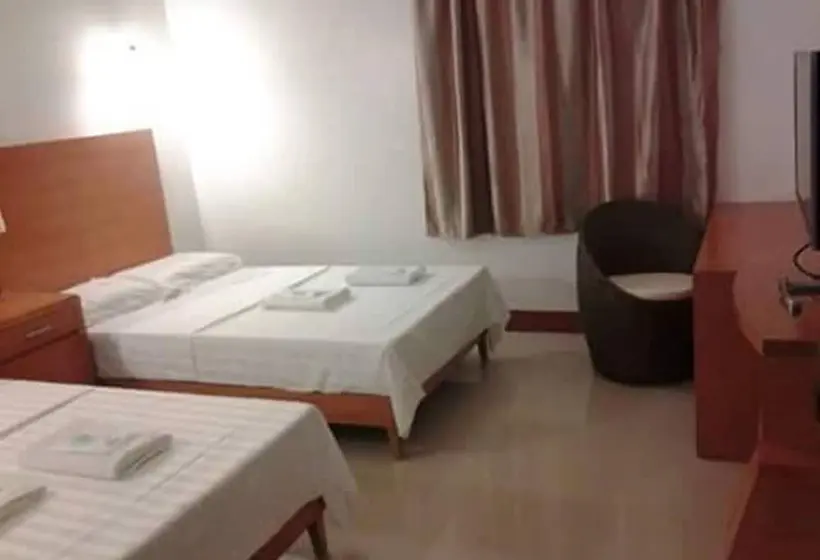 اتاق خانوادگی, Jeamco Royal Hotel General Santos