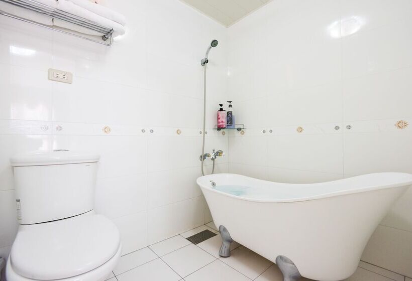 اتاق لوکس چهار تخته, Star