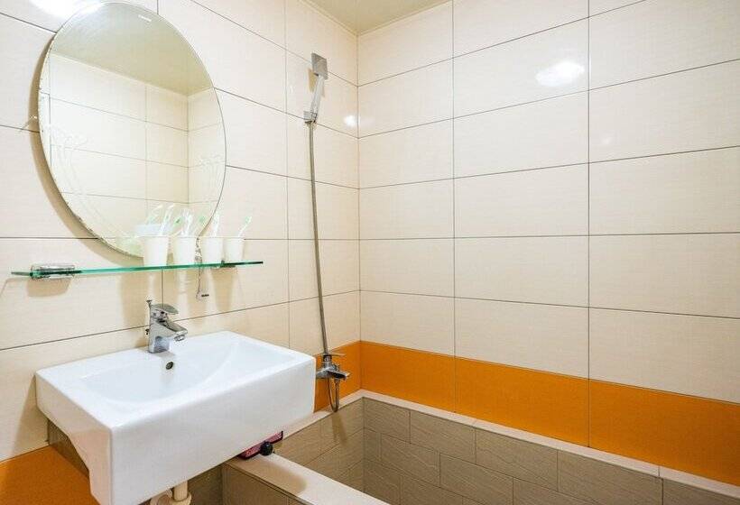 اتاق لوکس چهار تخته, Star