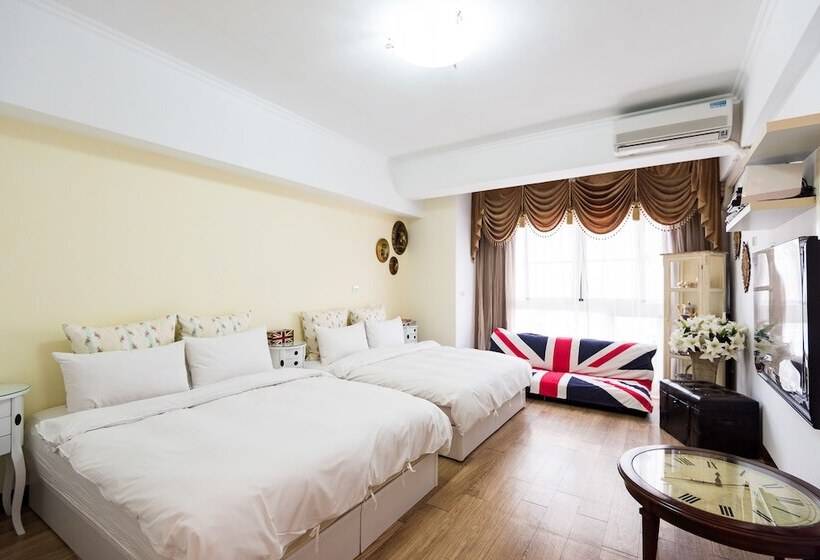 اتاق لوکس چهار تخته, Star