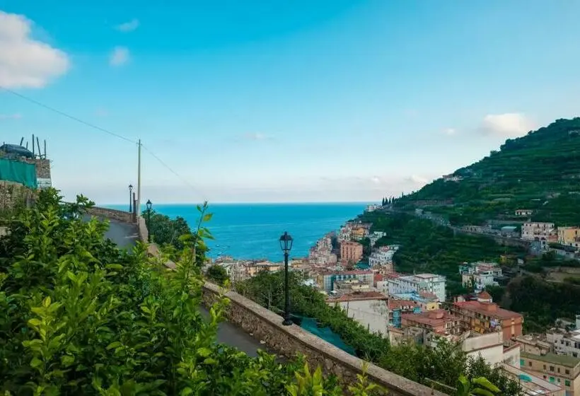 オーシャンビュースタンダードルーム, Villa Carlotta Minori