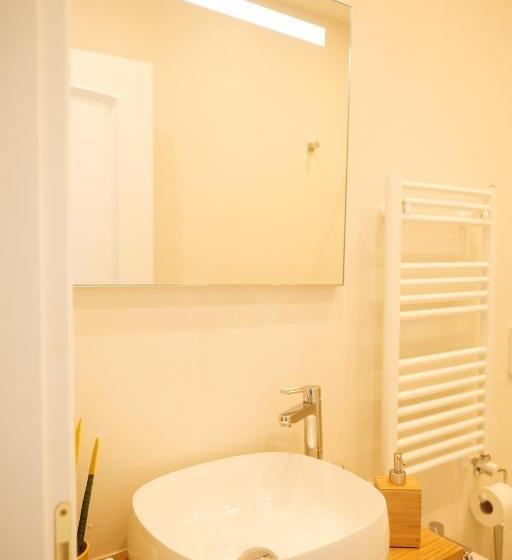 اتاق استاندارد با چشمانداز باغ, Villa Carlotta Minori