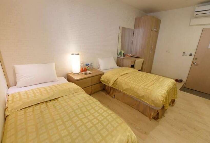 اتاق استاندارد, Chengching Lakefront Resort