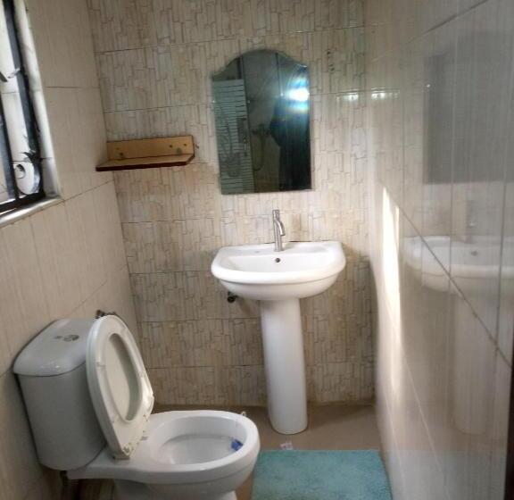 بانگلوی استاندارد 2 خوابه, Kh Lodge Abuja