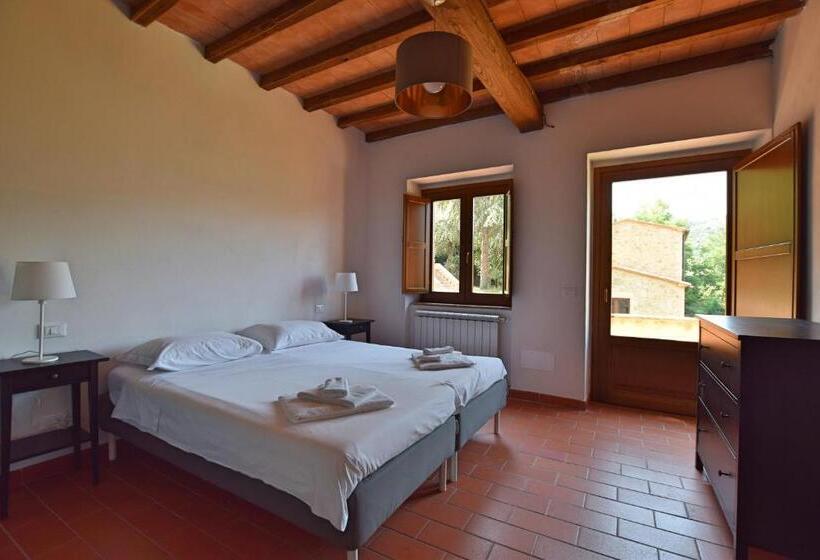 Апартаменты 3 Спальни, Borgo Gatteraia