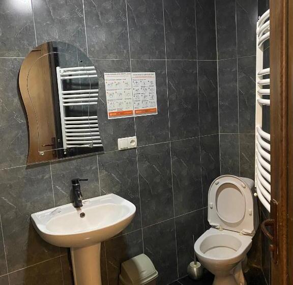 اتاق استاندارد, Grand Central