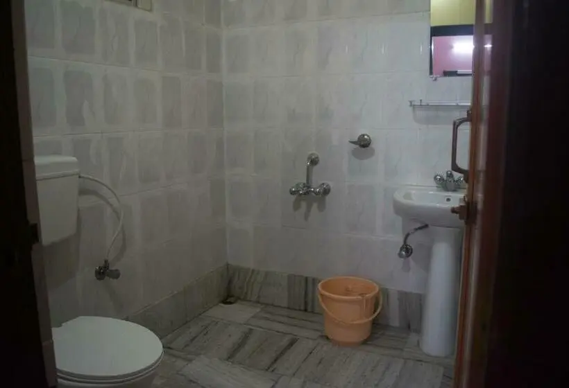 Chambre Standard avec Balcon, Sewak Lodge
