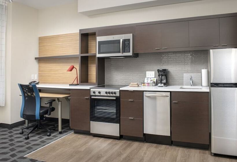 스위트, Towneplace Suites By Marriott College Park
