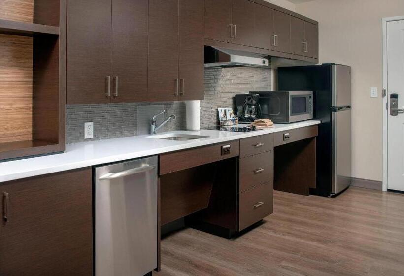 Люкс, Towneplace Suites By Marriott College Park