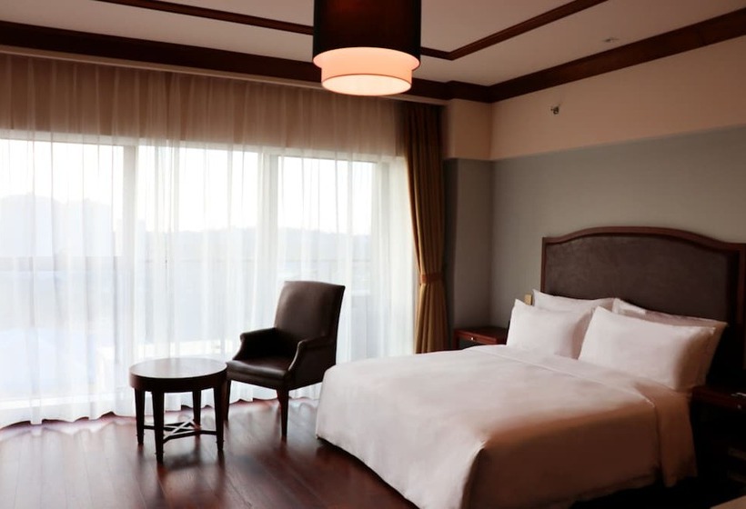 استودیو استاندارد با چشم‌انداز, Kantharyar Serviced Apartment