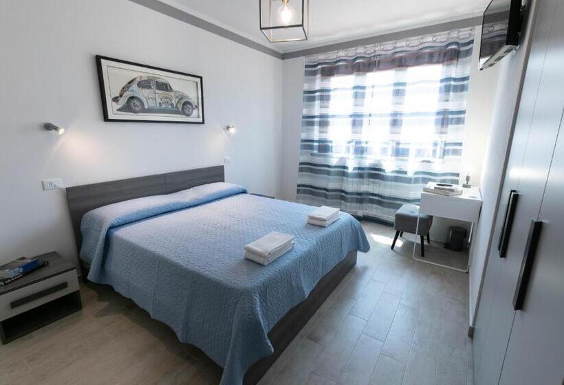 اتاق لوکس, Le Rime