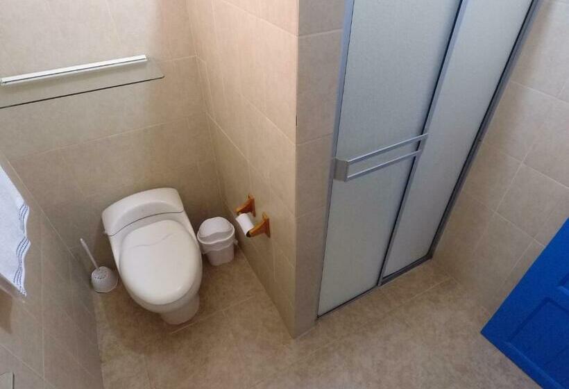 חדר סטנדרט לשלושה, Casa Greca